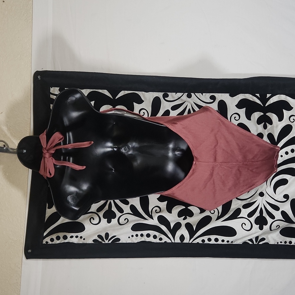 SWIM SUIT - Picture 4 of 4